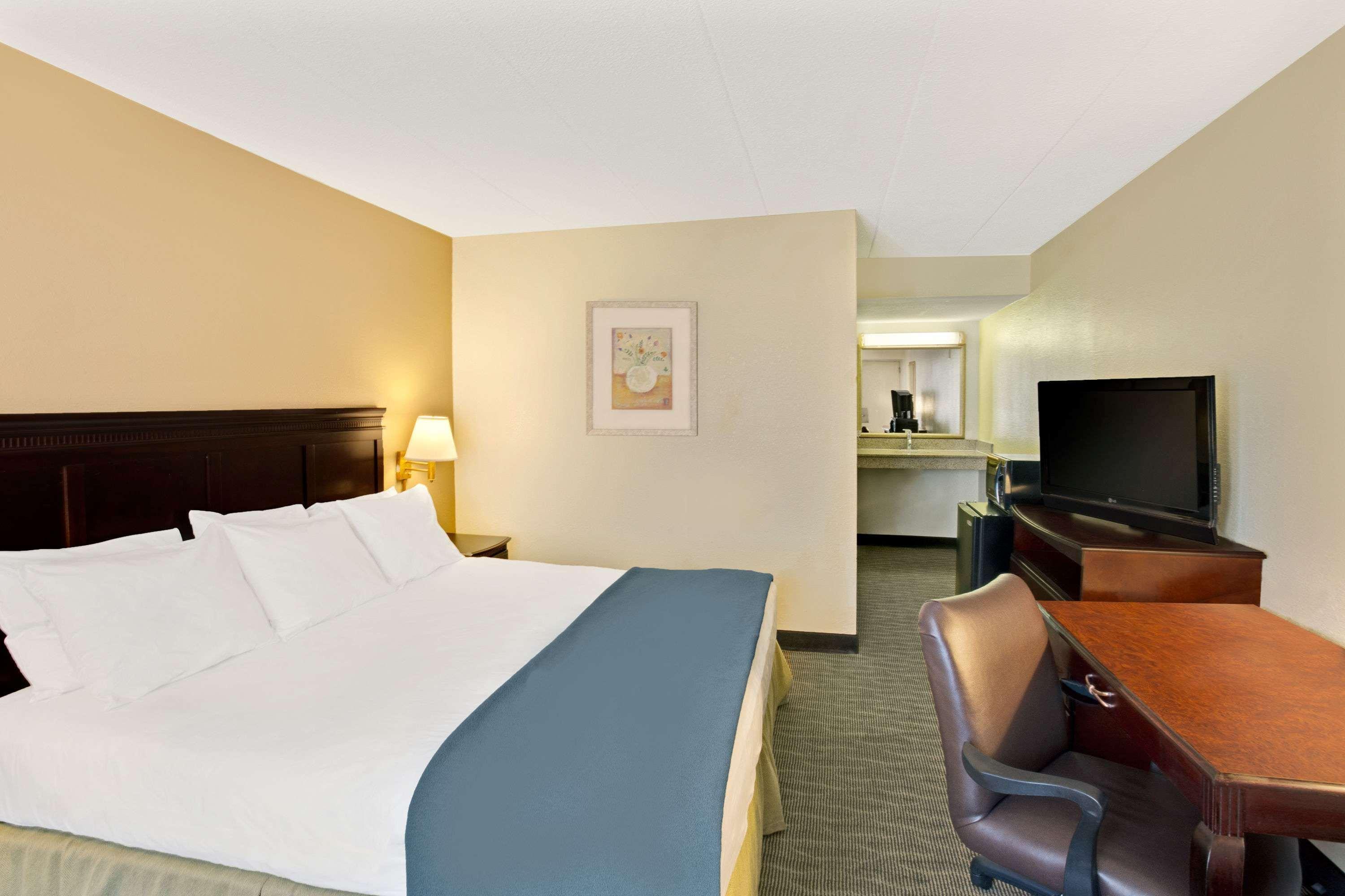 Days Inn By Wyndham Silver Spring Exteriör bild