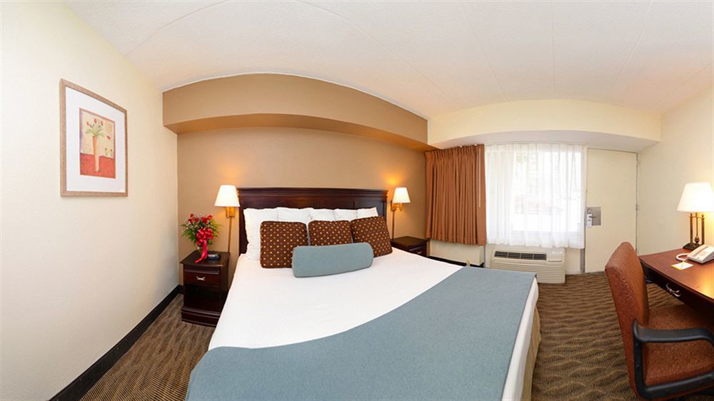 Days Inn By Wyndham Silver Spring Exteriör bild